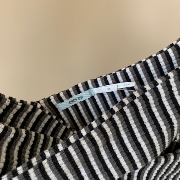 Urban Outfitters crop top - Picture 4 of 5